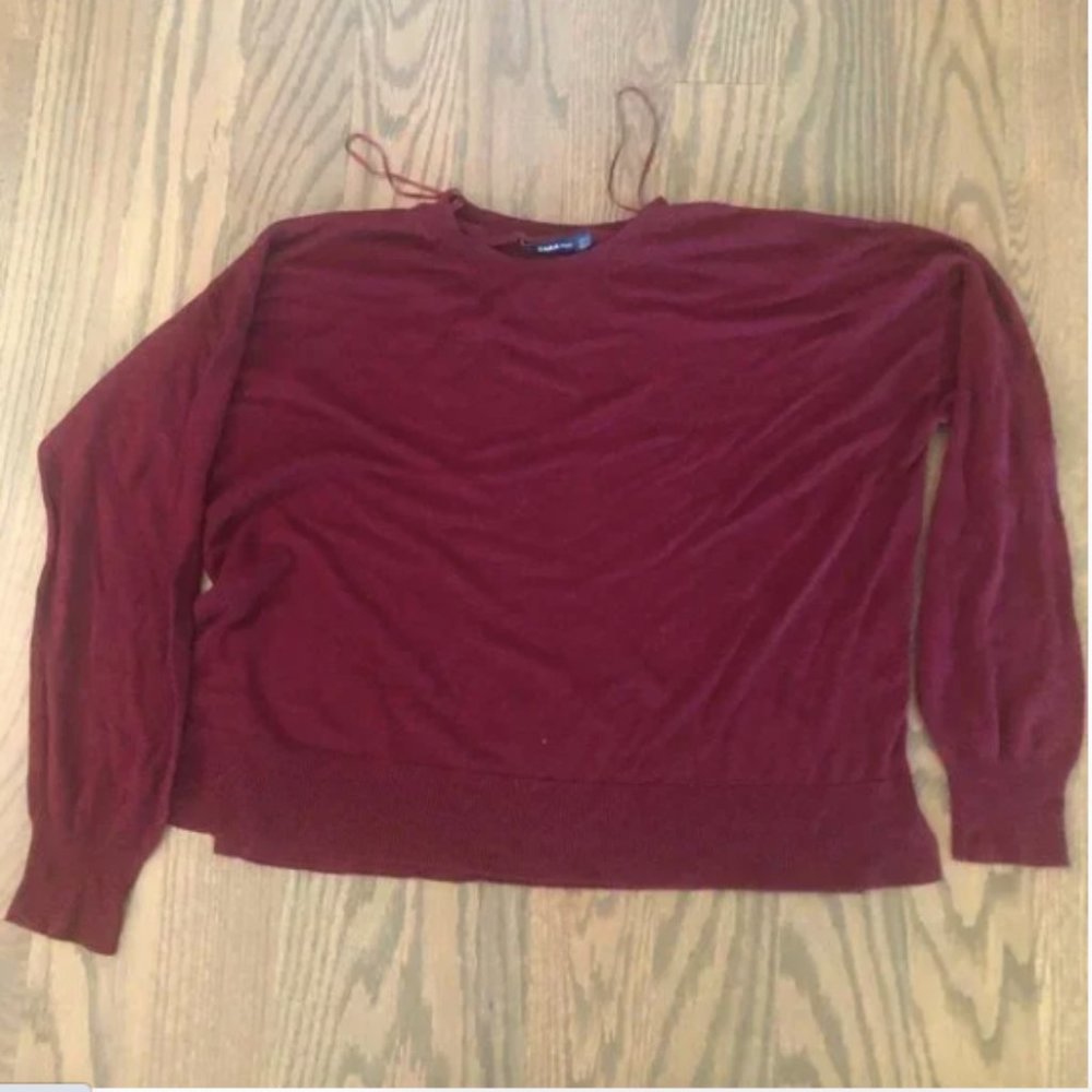 Lightweight Zara Maroon Sweater Size M